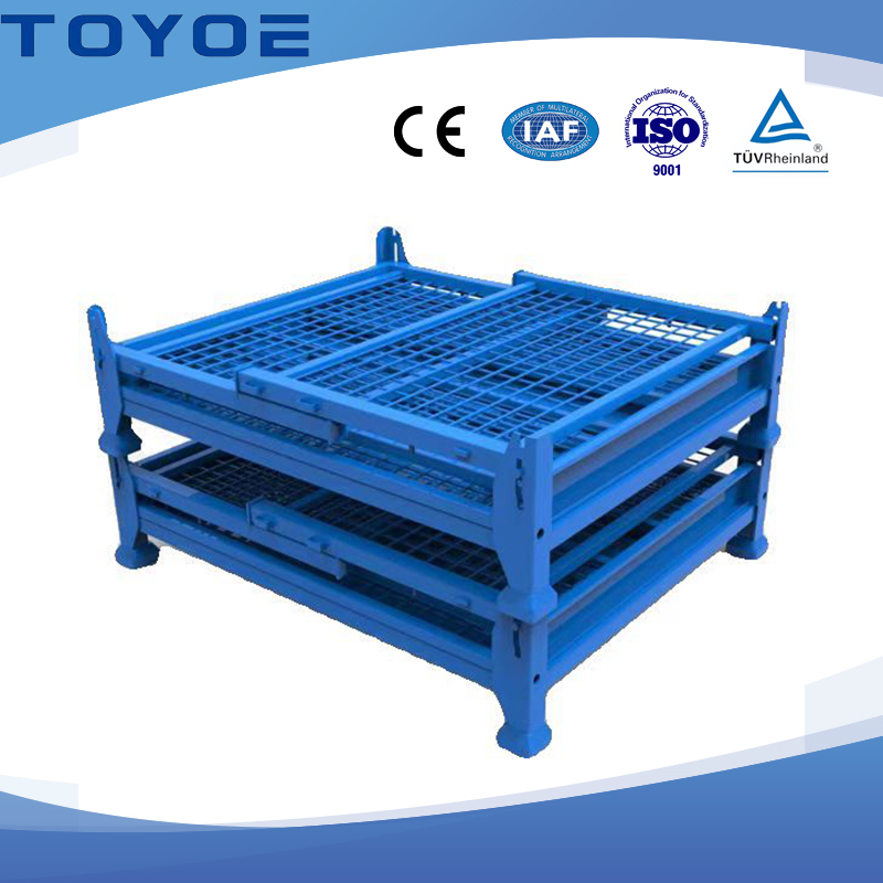 Racks de metal azul empilhável ideais para grandes peças automáticas logística.