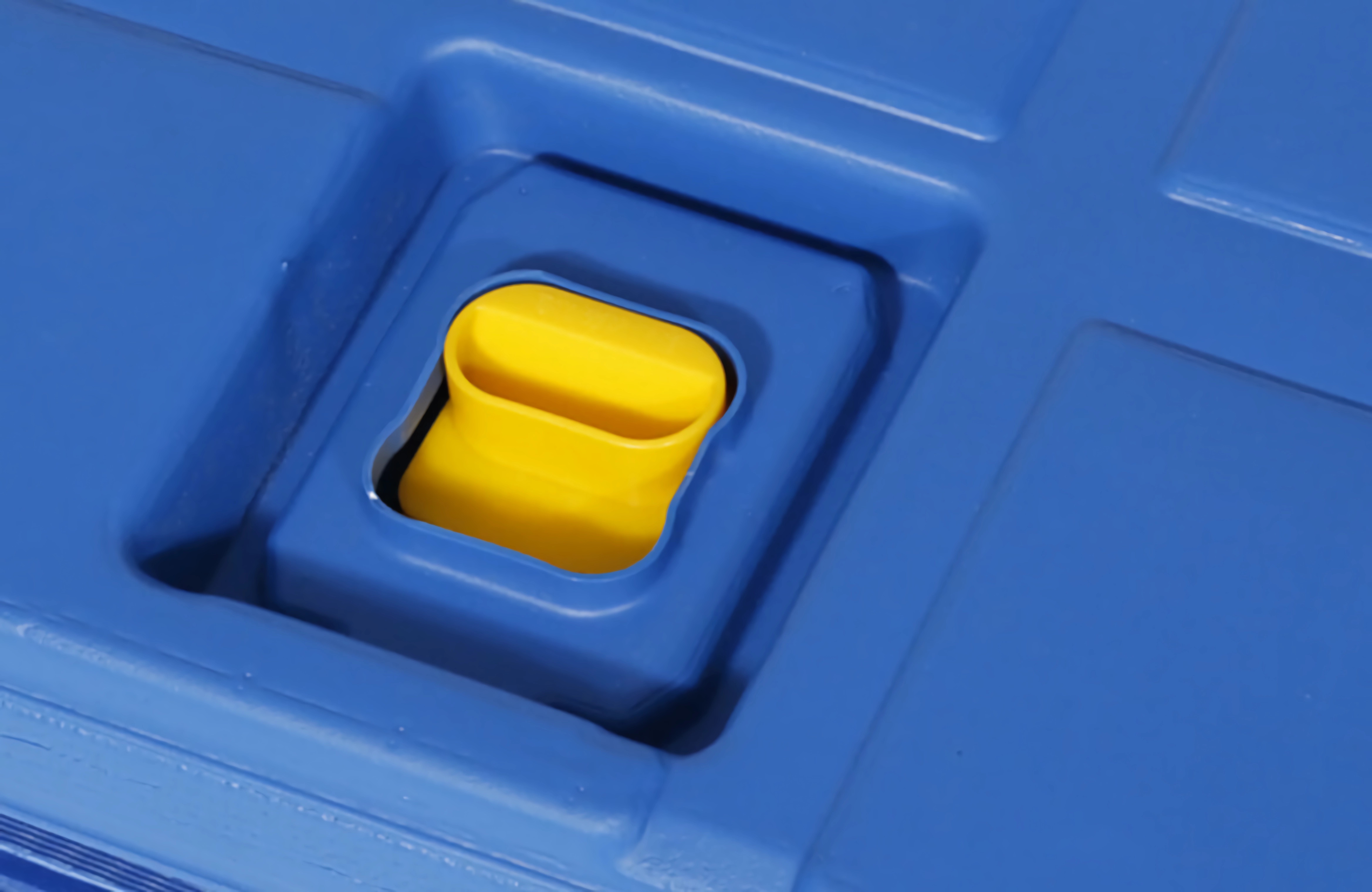 Caixa de coaming personalizável com descontos de volume