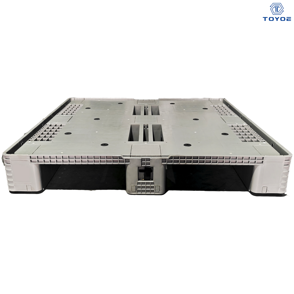 Caixas de paletes de polietileno dobráveis ​​e empilháveis ​​de 1100 * 1100 * 1100 mm com revestimentos personalizados para peças automotivas.