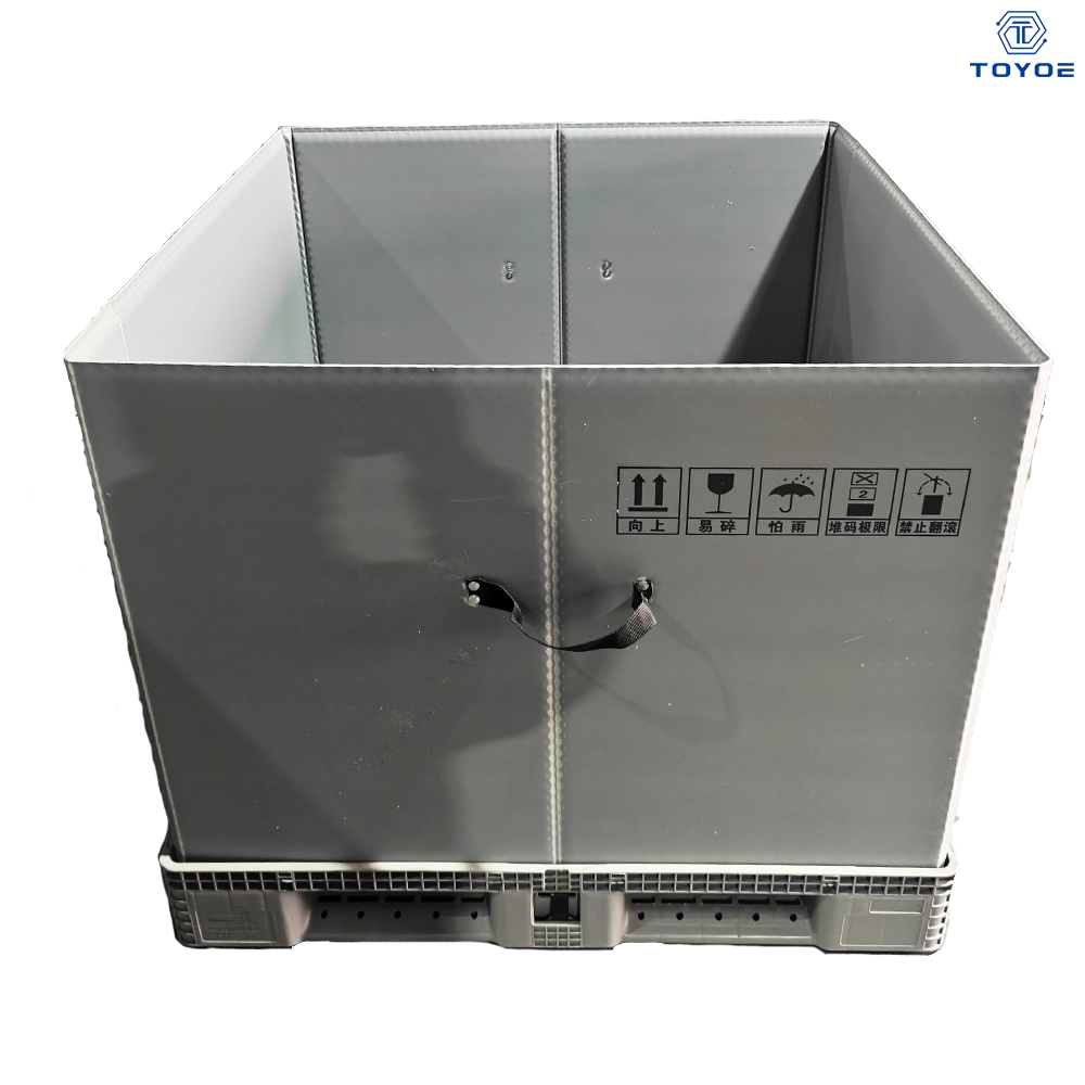 Caixas de paletes de polietileno dobráveis ​​e empilháveis ​​de 1100 * 1100 * 1100 mm com revestimentos personalizados para peças automotivas.