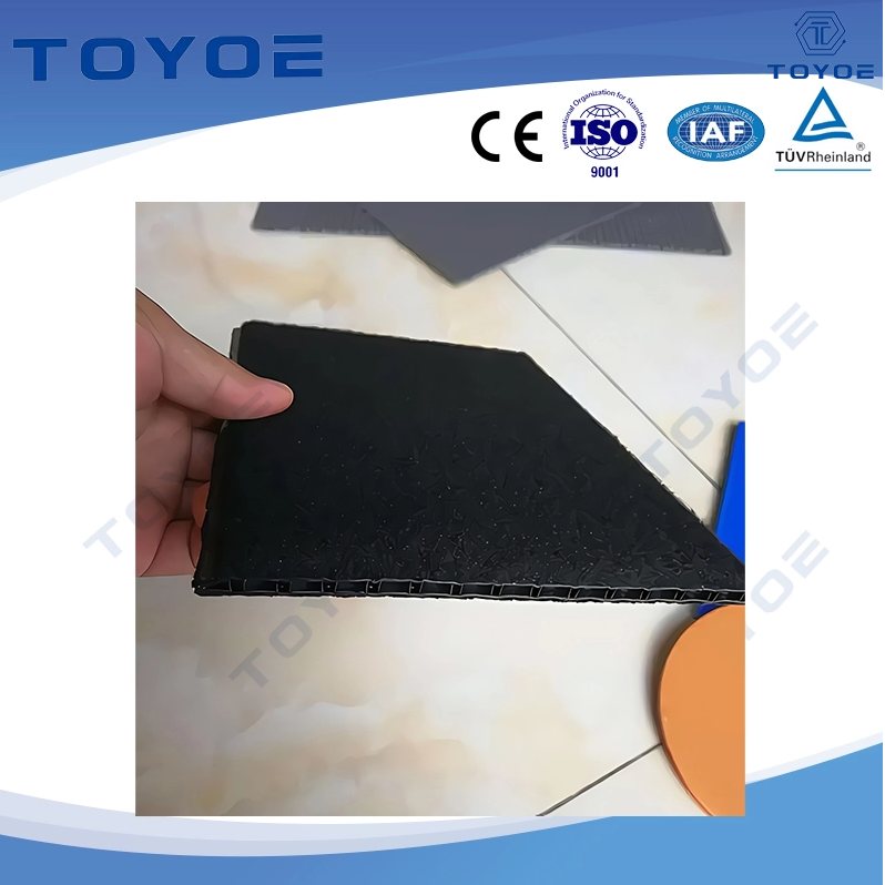 TOYOE Placa de favo de mel PP - Material de embalagem leve para peças automotivas (3-20 mm)