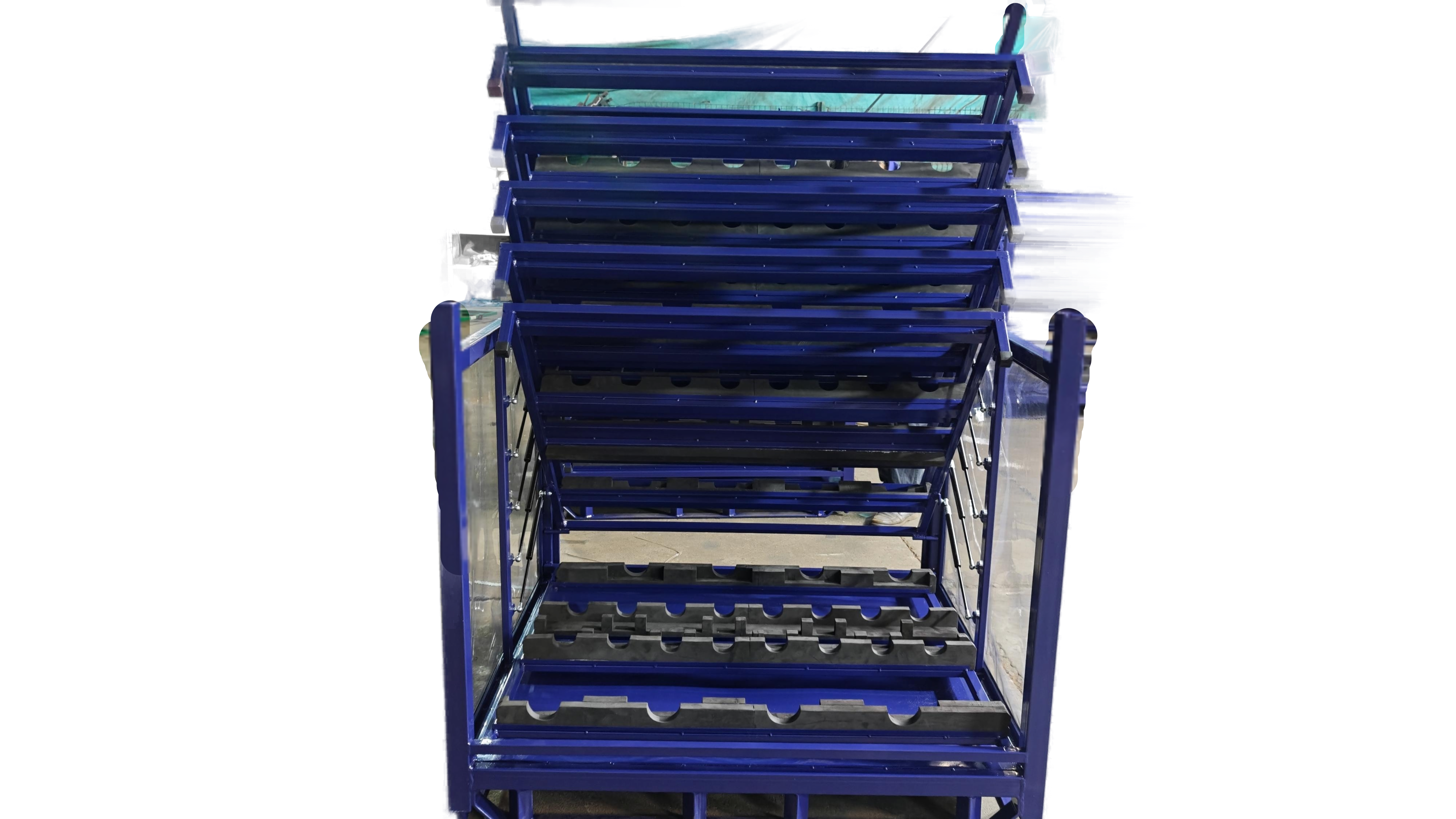 Racks de metal azul dobráveis ​​e dobráveis ​​para uso da fábrica.